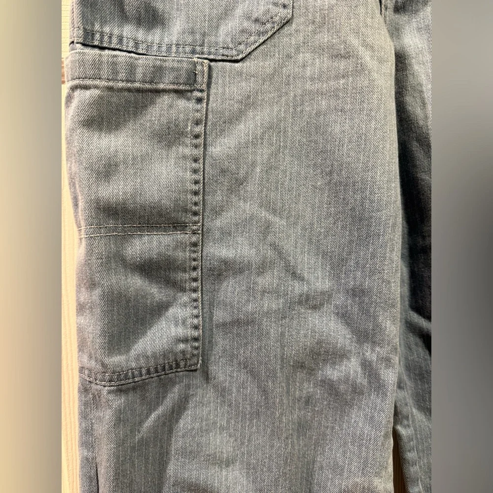 BDG Light Blue Straight Leg Cargo Jeans. Size W29. - Picture 2 of 5